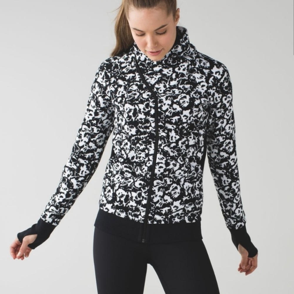 Lululemon Cozy Cuddle Up Jacket Women’s 4 Fleur Sombre Black White Zip Up Floral